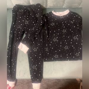 Lightly used 4t Peejamas set